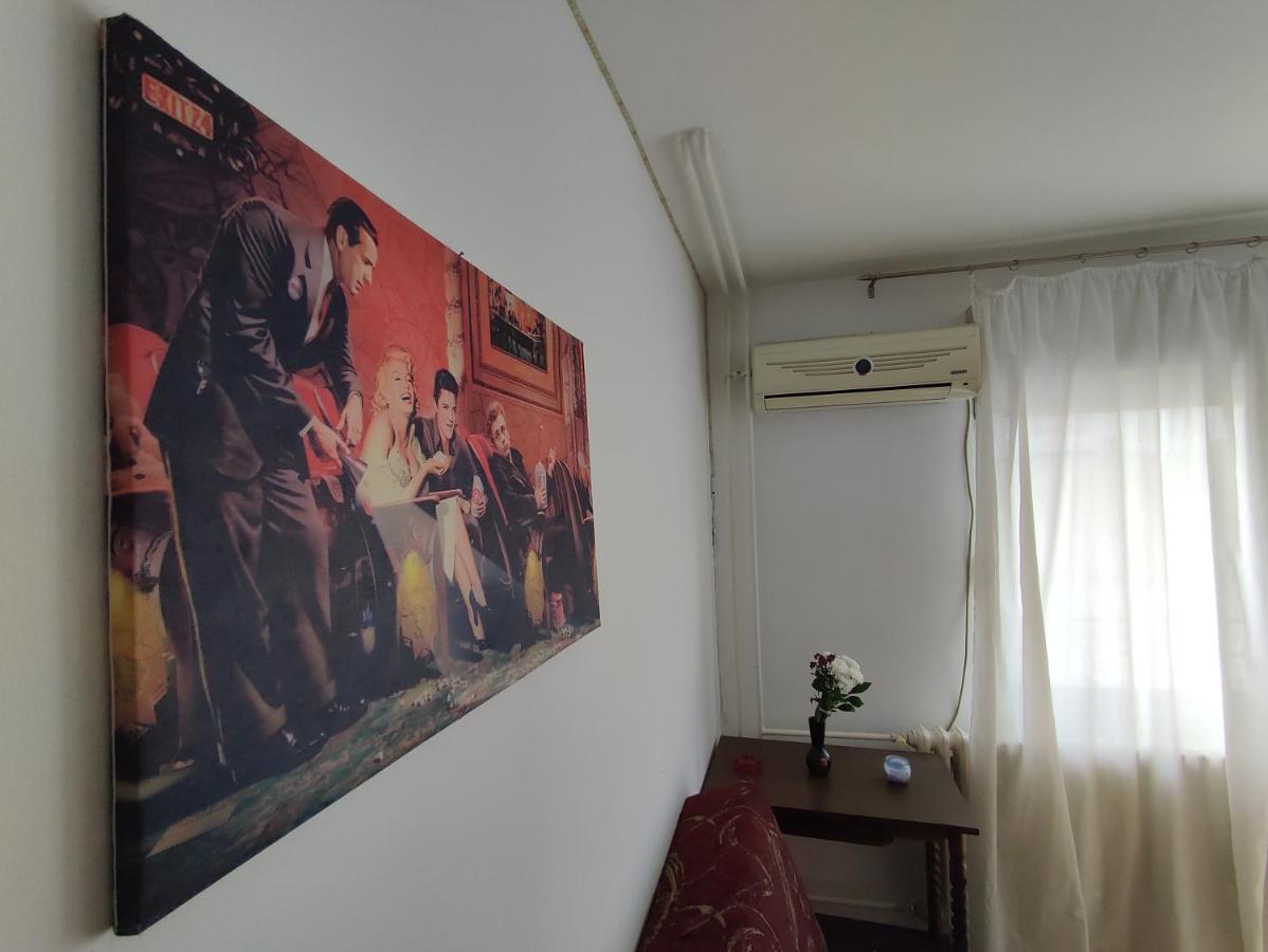 Woody Apartment Novi Sad Exterior foto