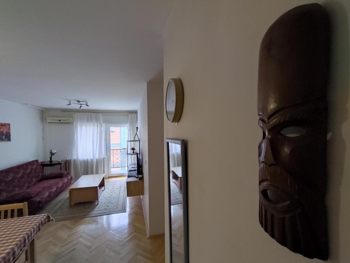 Woody Apartment Novi Sad Exterior foto