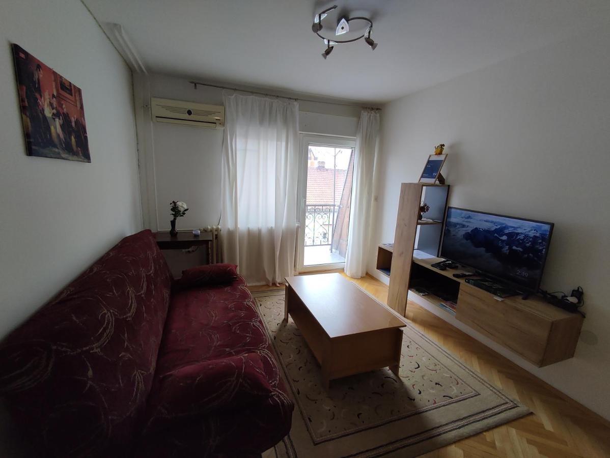Woody Apartment Novi Sad Exterior foto